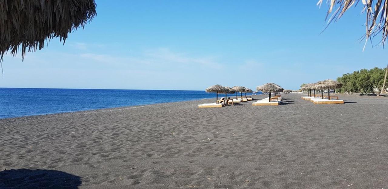 One And Only Beachfront Rooms Perissa  Buitenkant foto